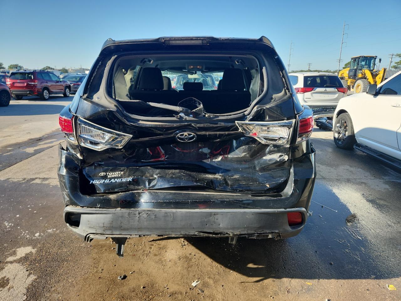 2016 TOYOTA HIGHLANDER