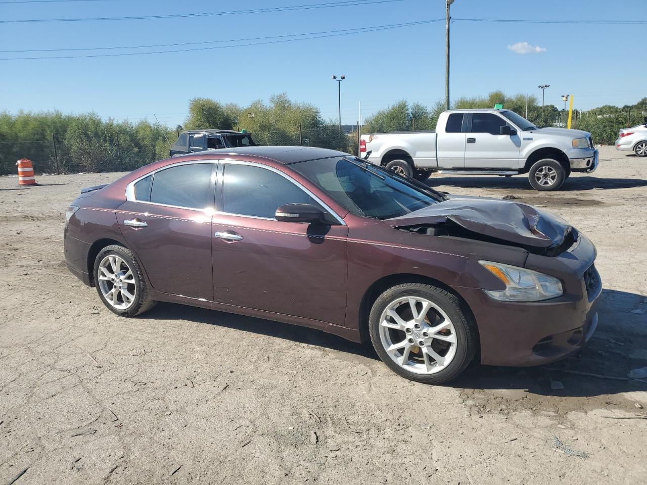 2014 NISSAN Maxima