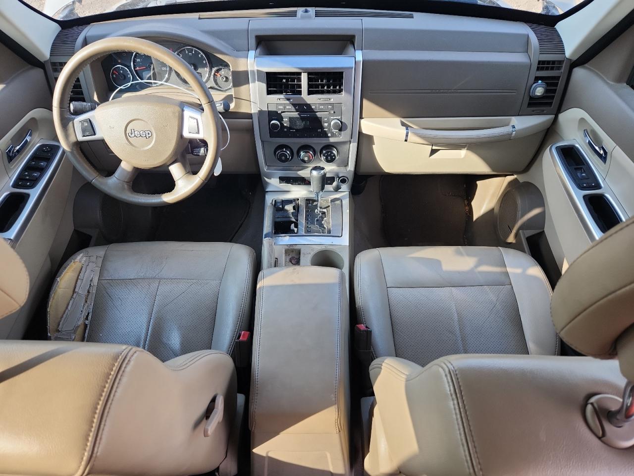 2010 JEEP Liberty