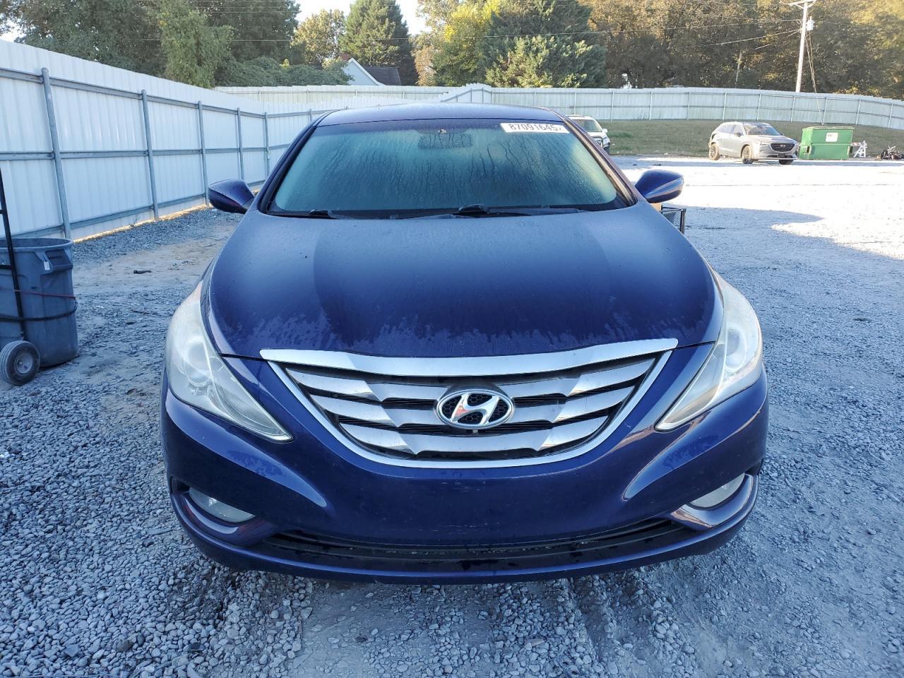 2011 HYUNDAI SONATA