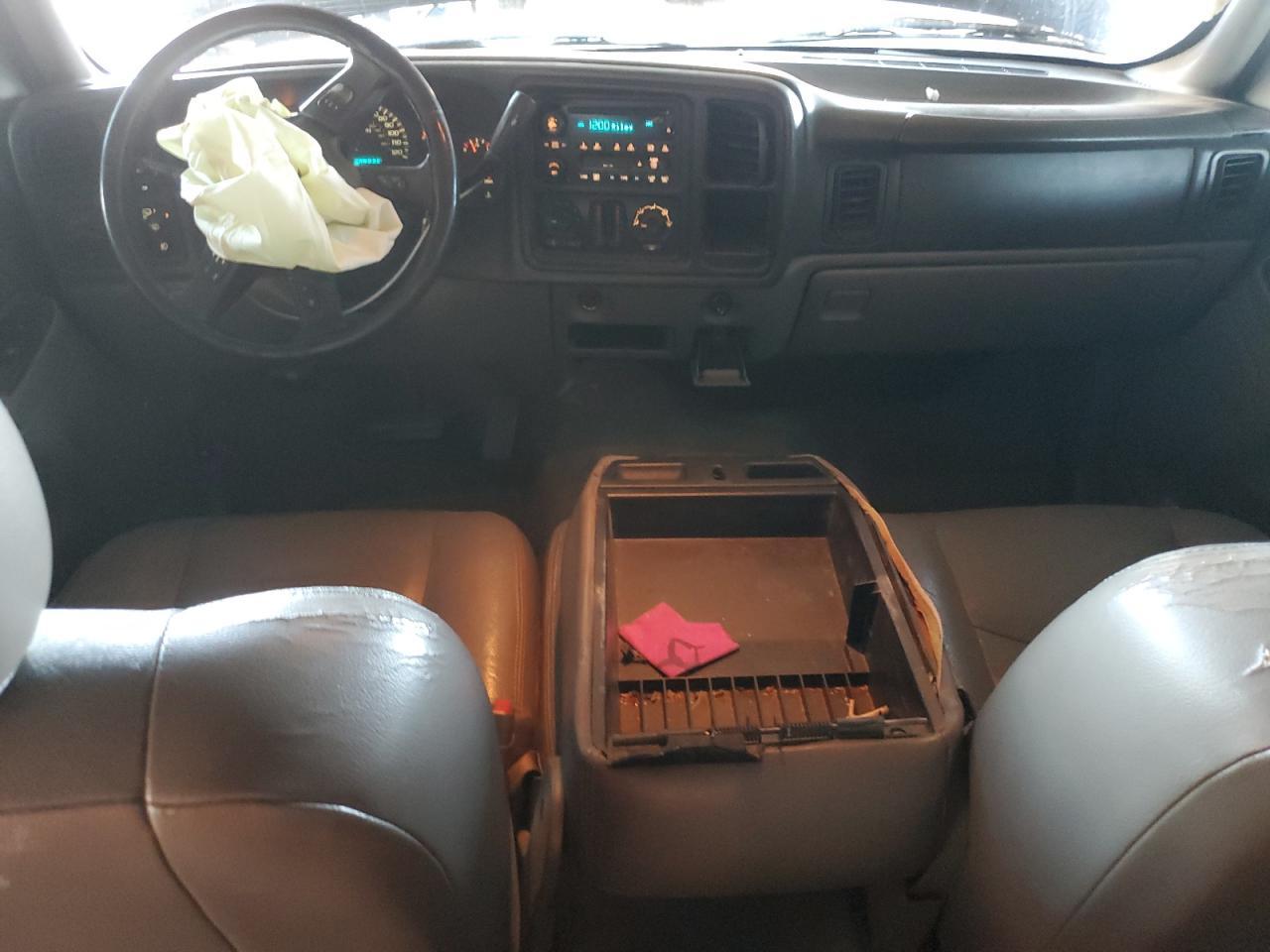 2005 CHEVROLET Suburban