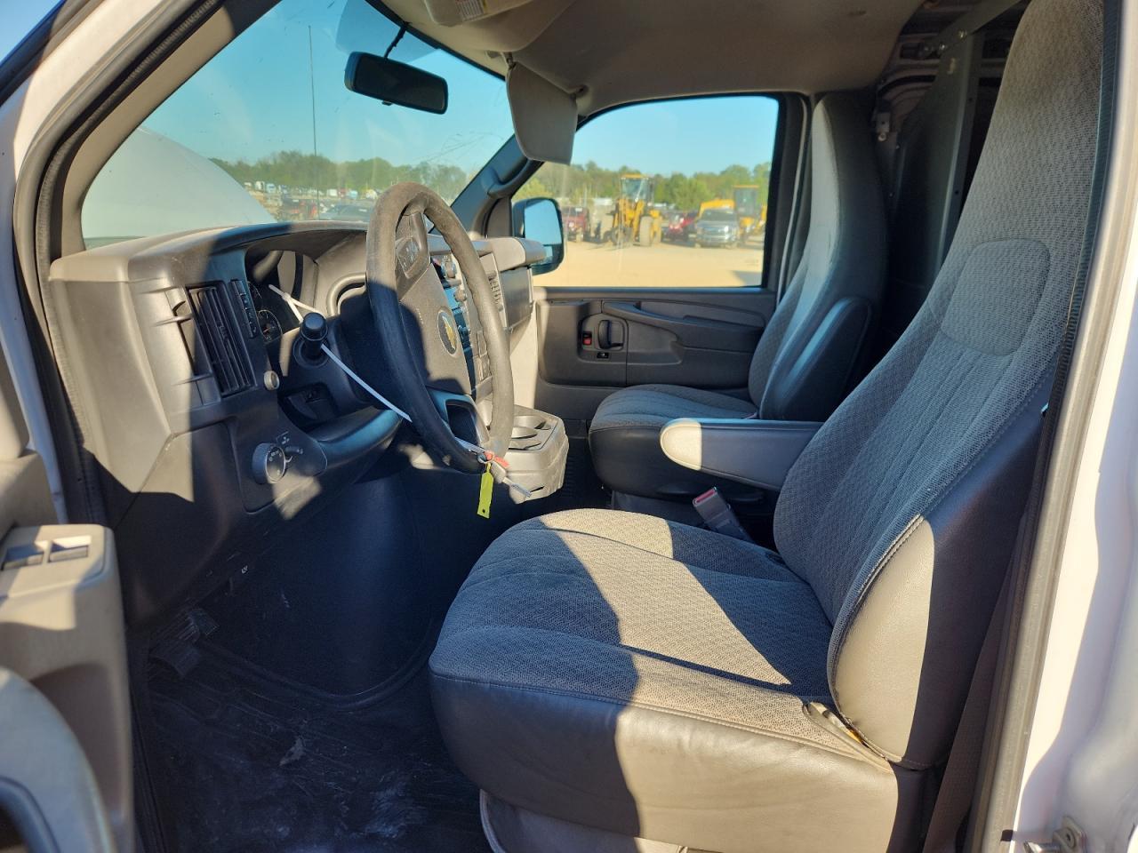 2015 CHEVROLET EXPRESS 2500