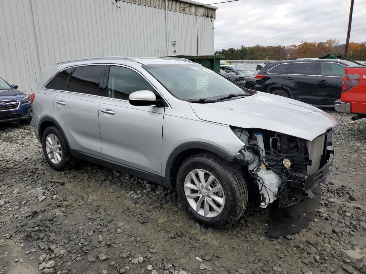 2017 KIA SORENTO