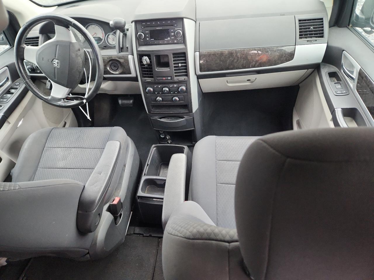 2010 DODGE GRAND CARAVAN