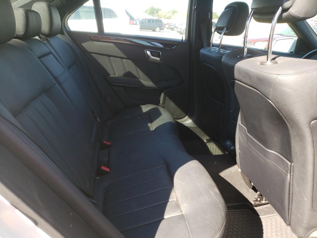 2012 MERCEDES-BENZ E-Class