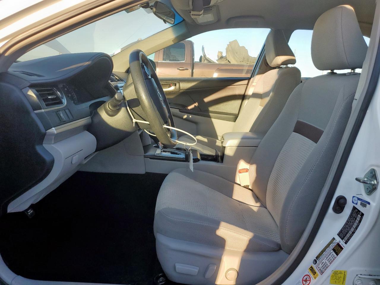 2012 TOYOTA CAMRY