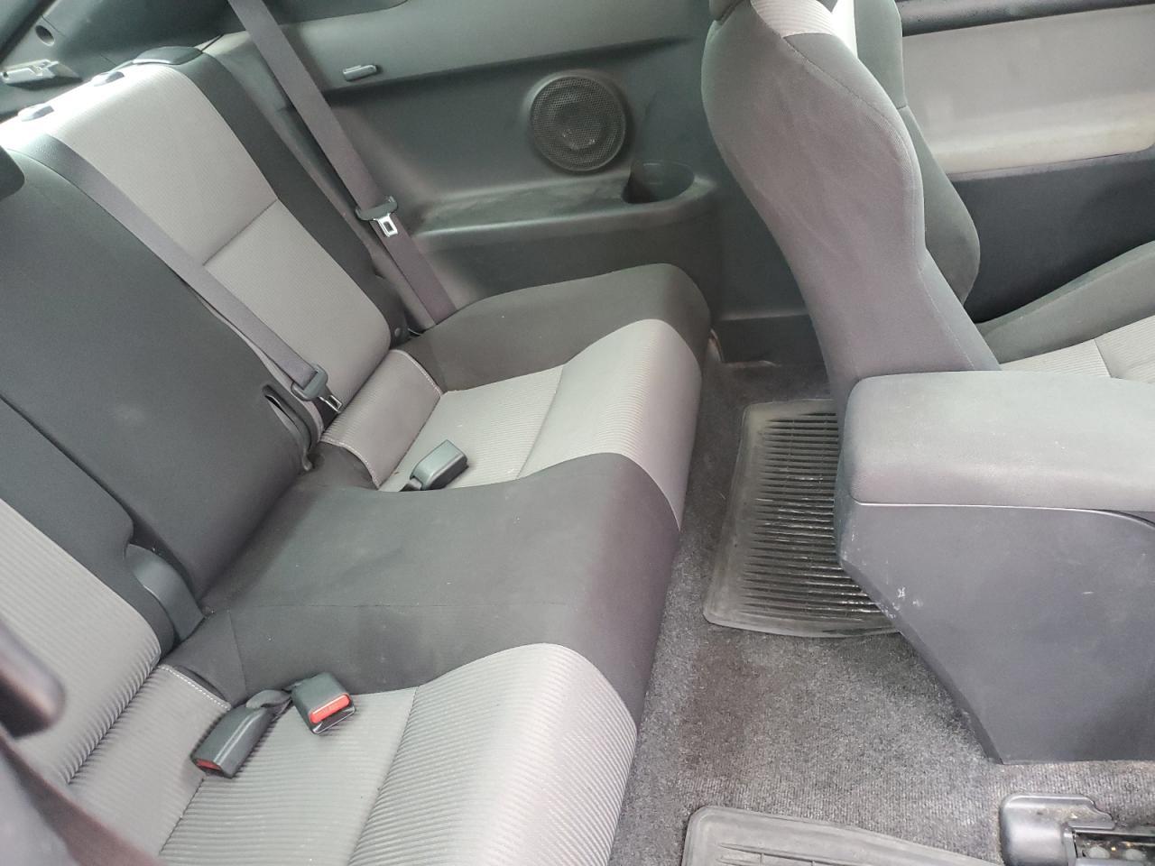 2016 TOYOTA SCION