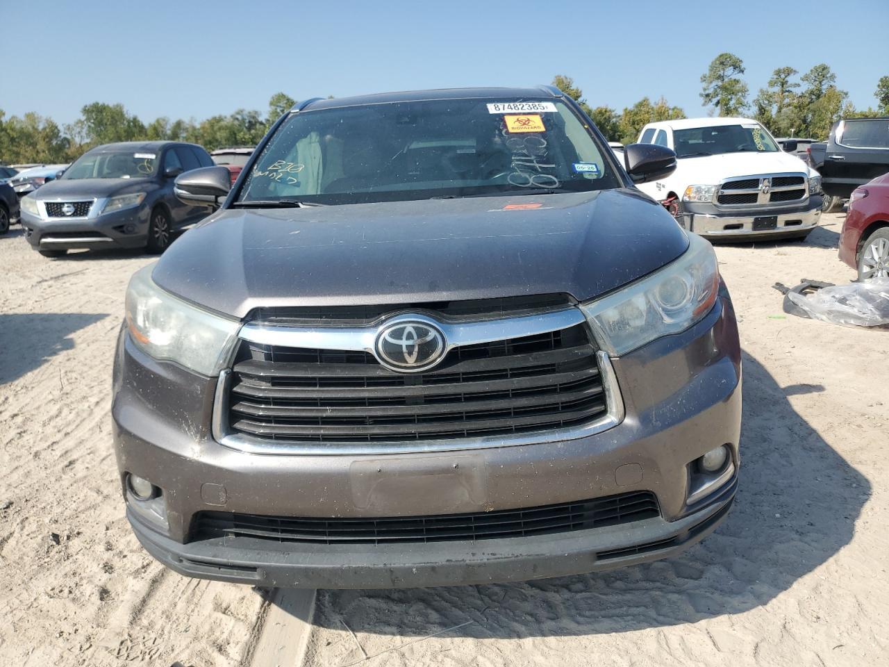 2015 TOYOTA HIGHLANDER