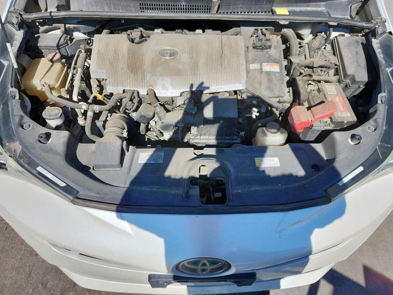 2016 TOYOTA PRIUS