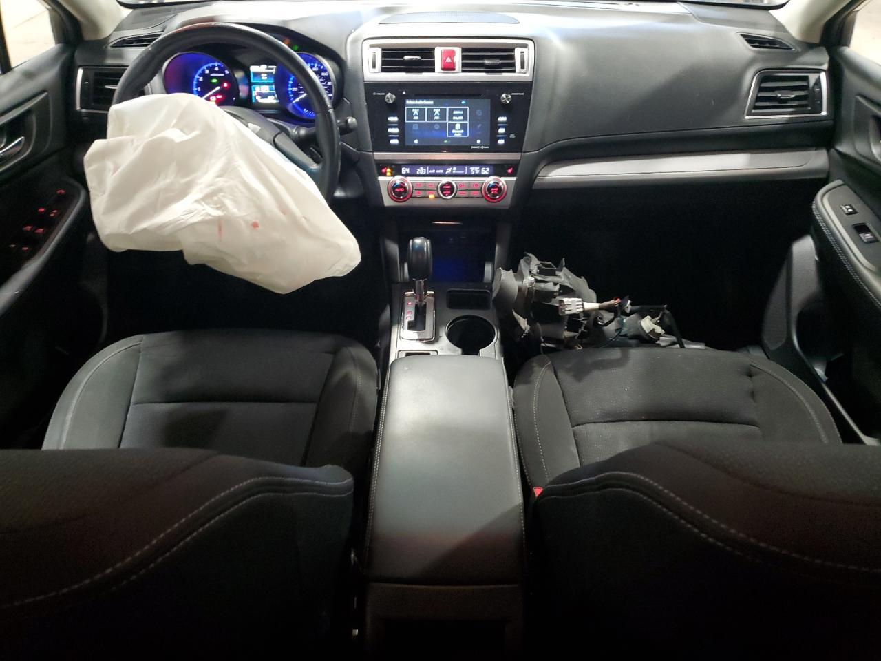 2017 SUBARU Legacy