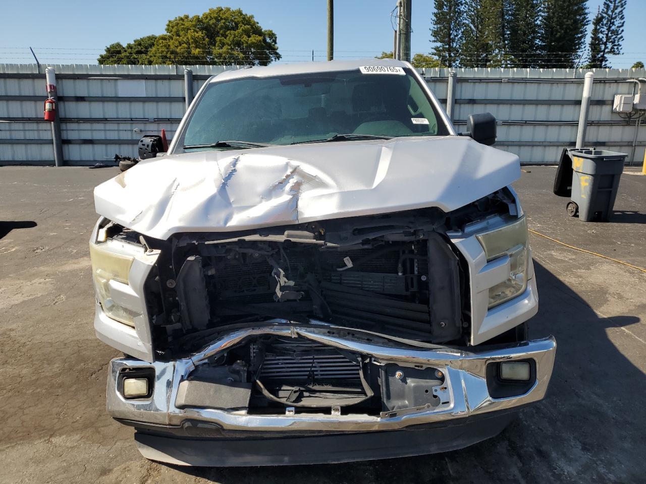 2015 FORD F-150