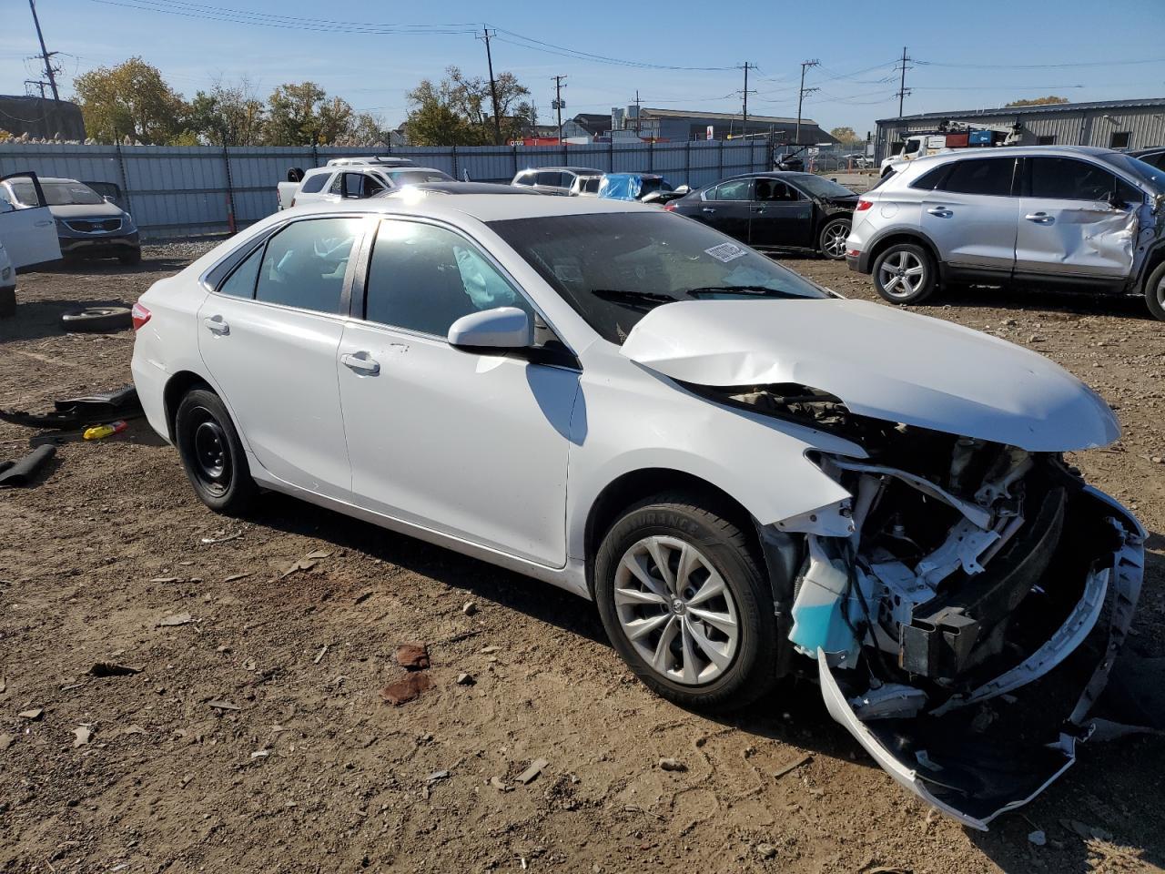 2016 TOYOTA CAMRY