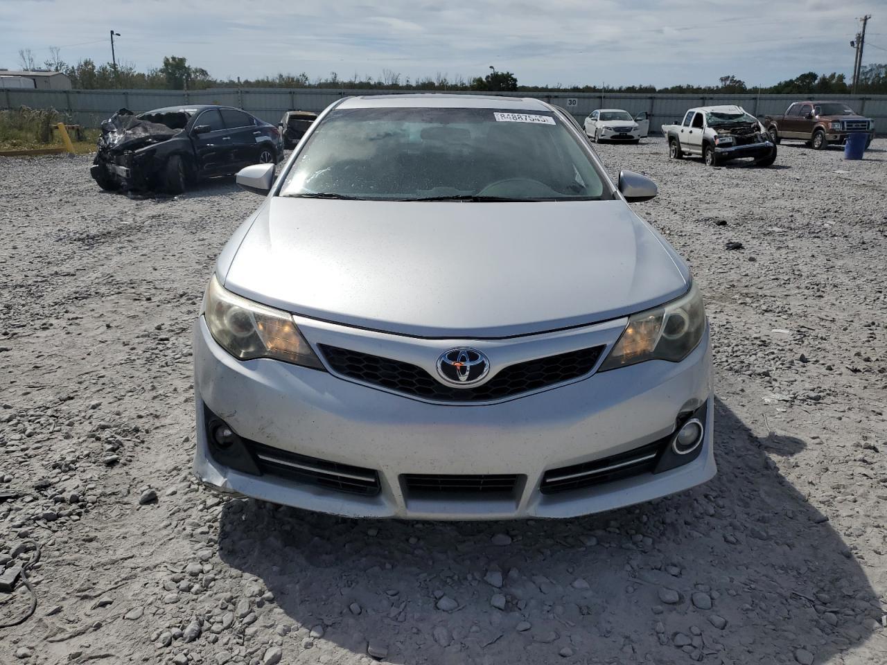2014 TOYOTA CAMRY