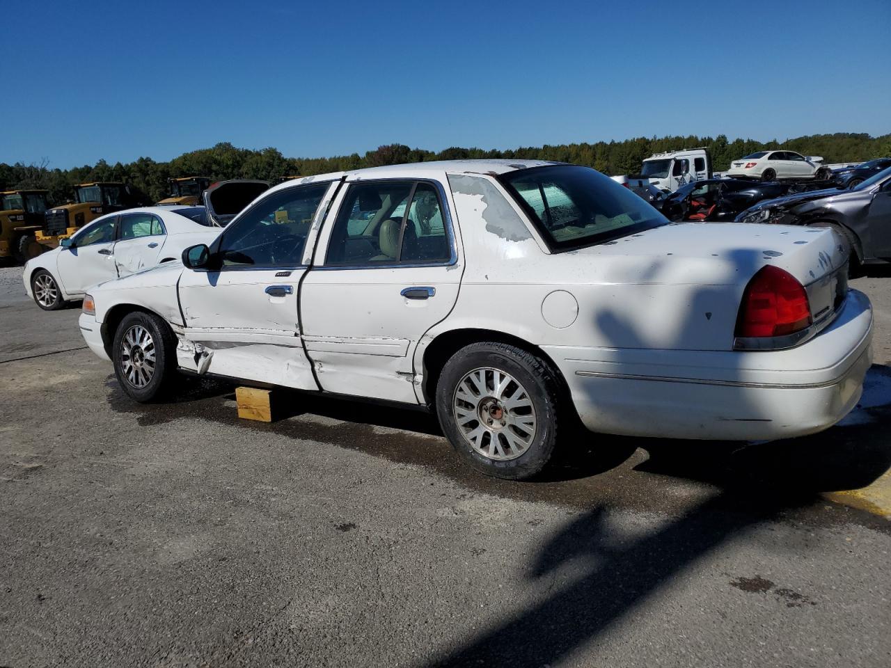 2003 FORD Crown Victoria