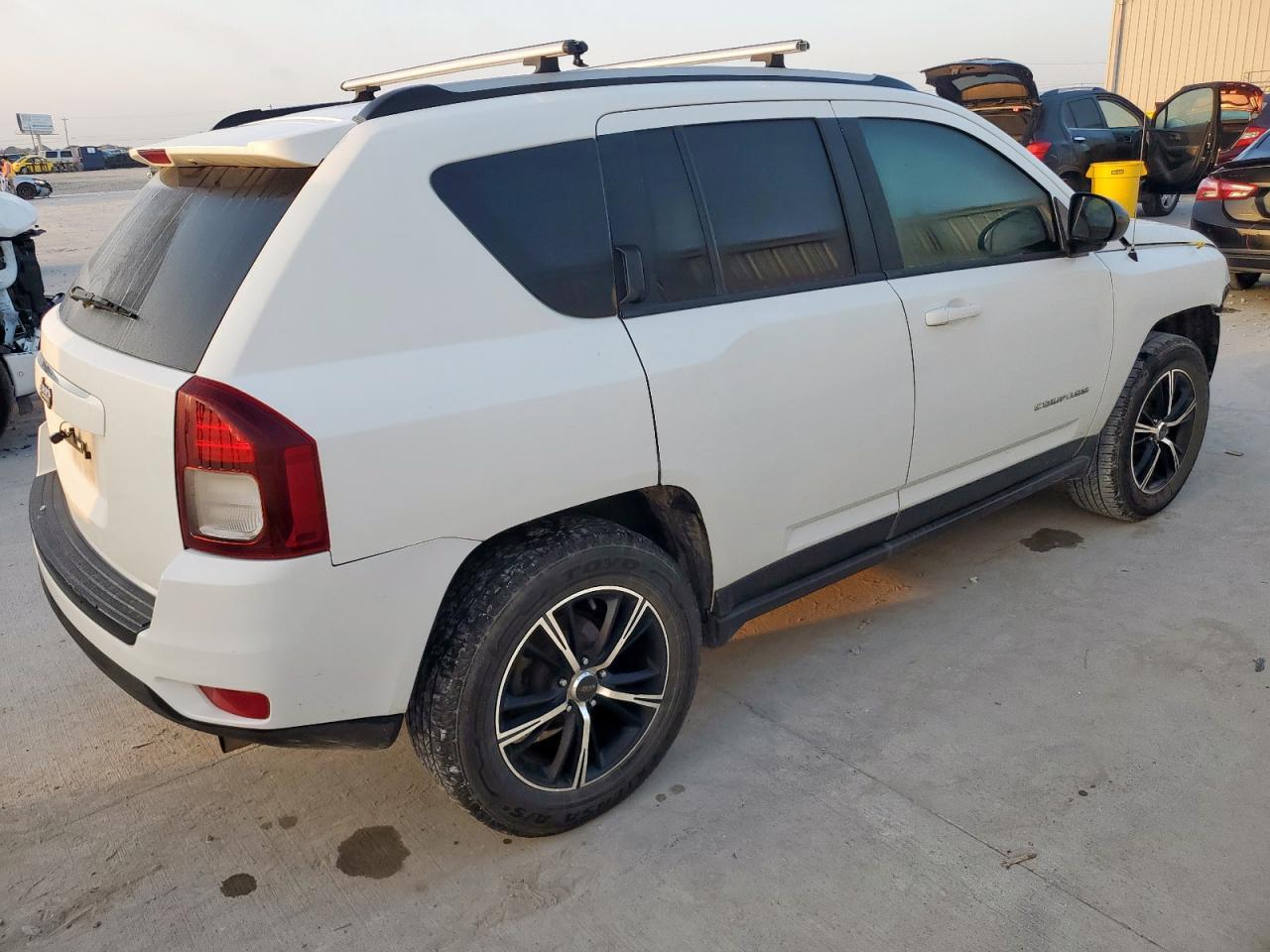 2015 JEEP Compass