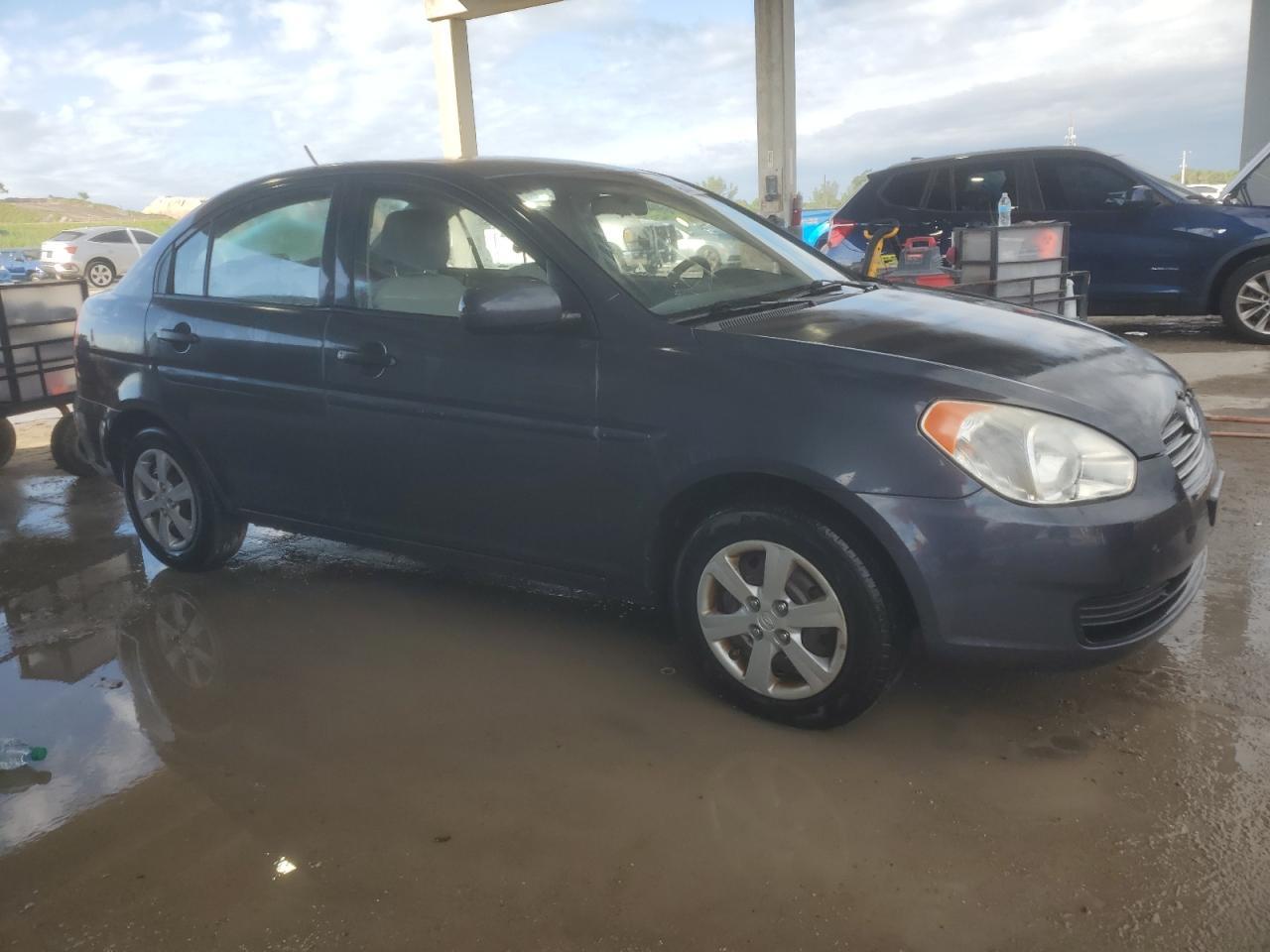 2010 HYUNDAI ACCENT