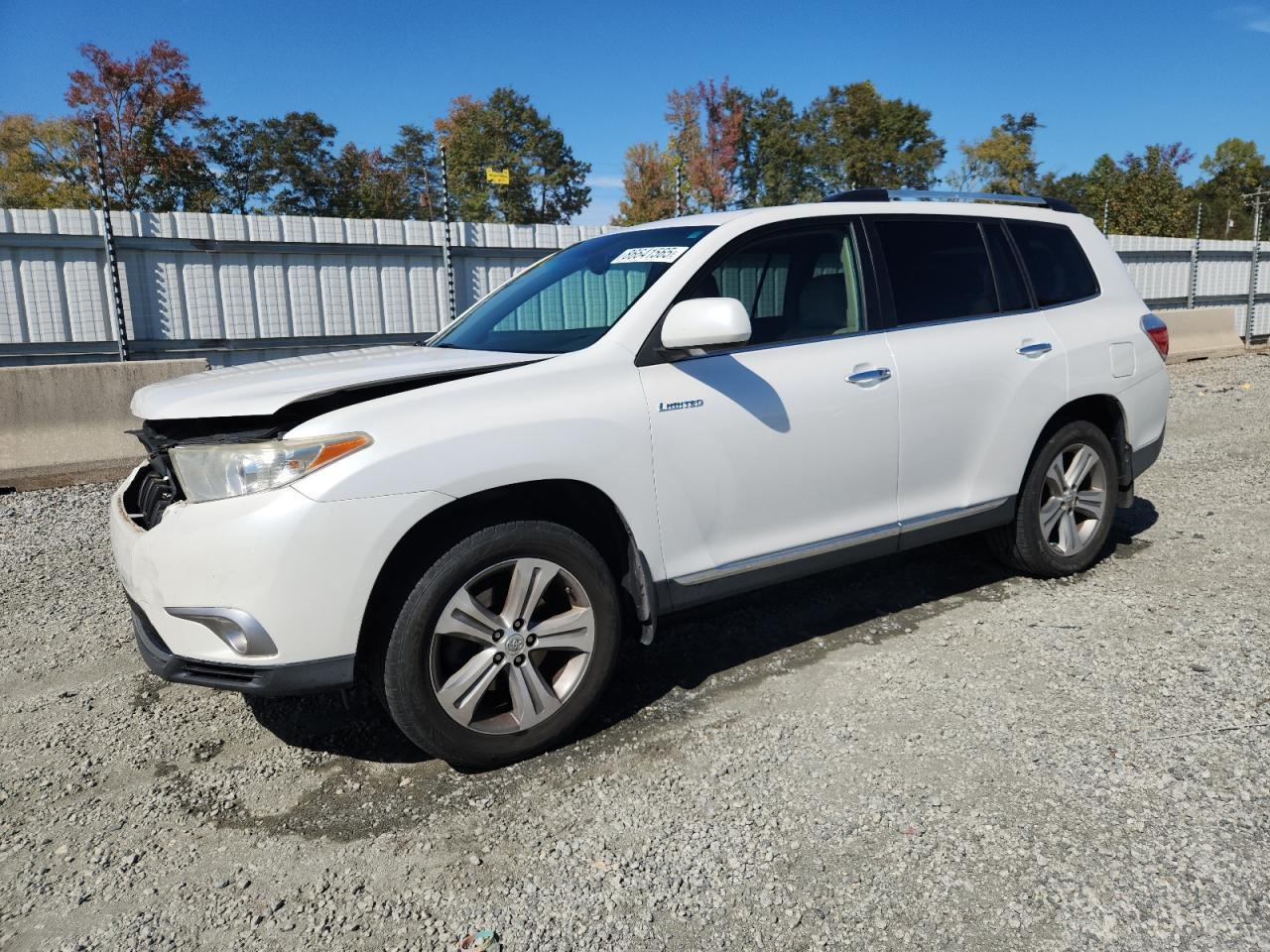 2013 TOYOTA HIGHLANDER