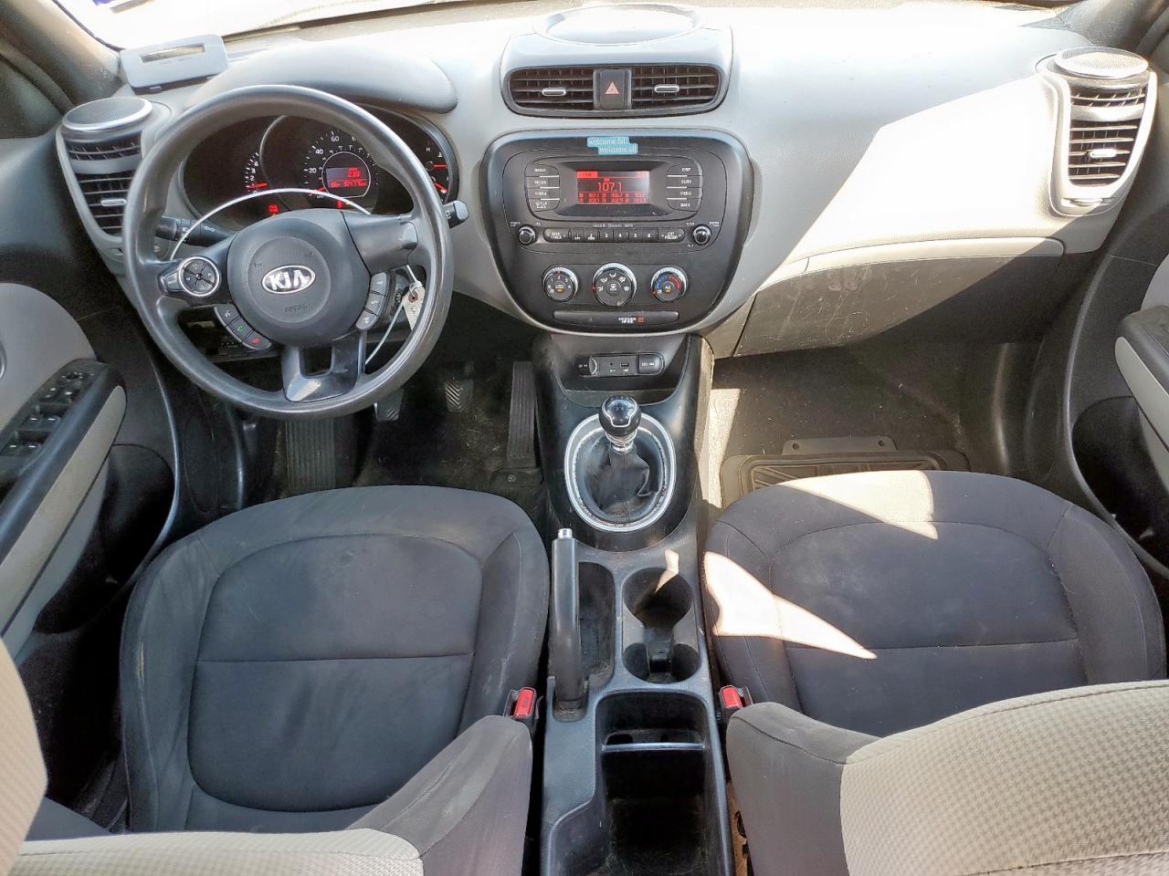 2015 KIA SOUL