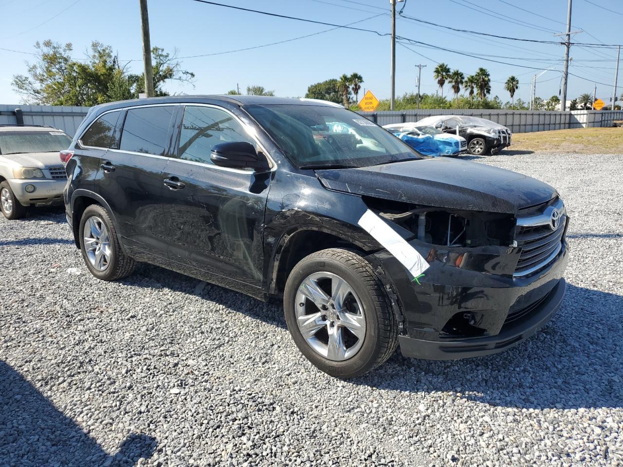 2015 TOYOTA HIGHLANDER