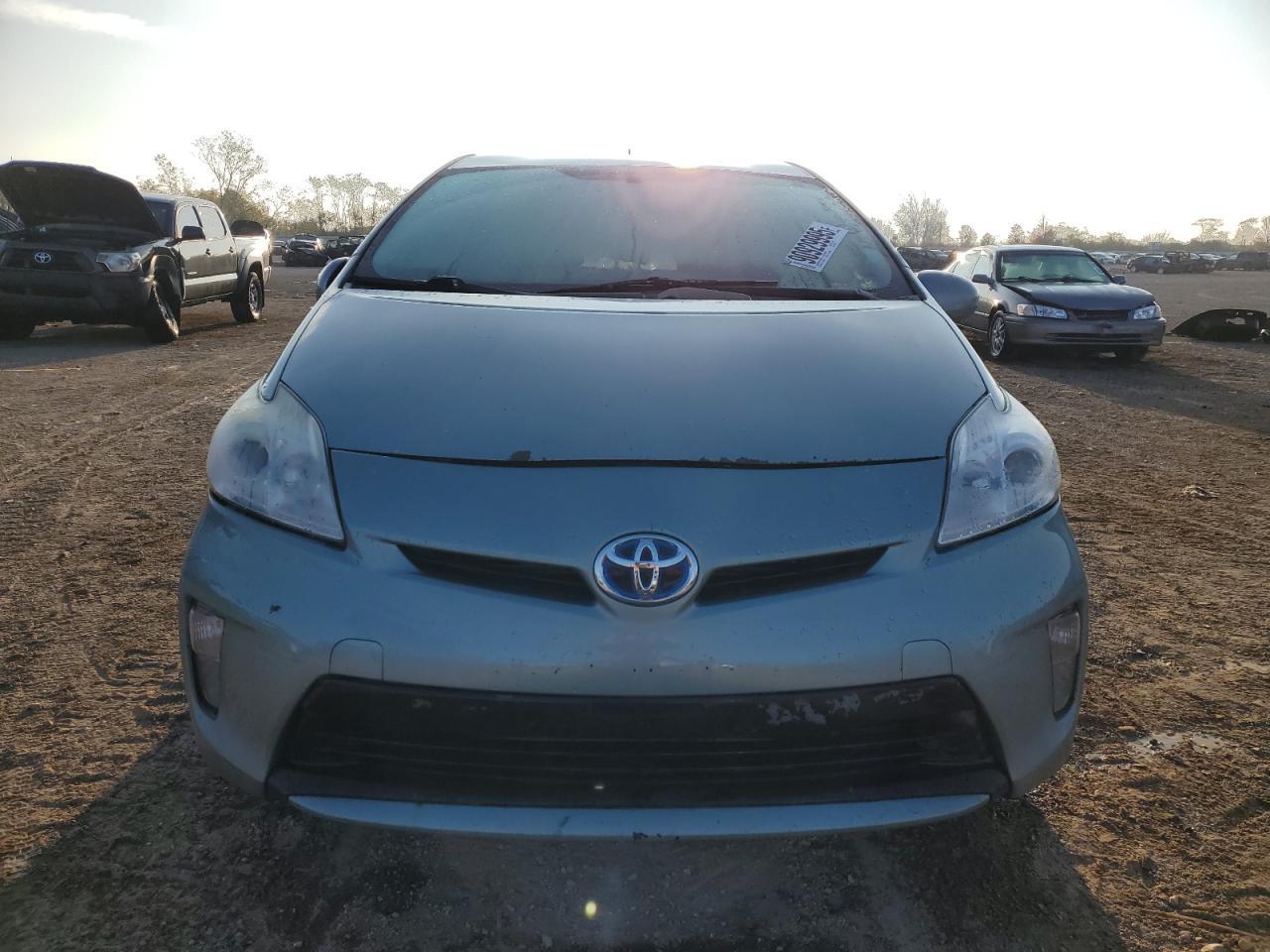 2013 TOYOTA PRIUS
