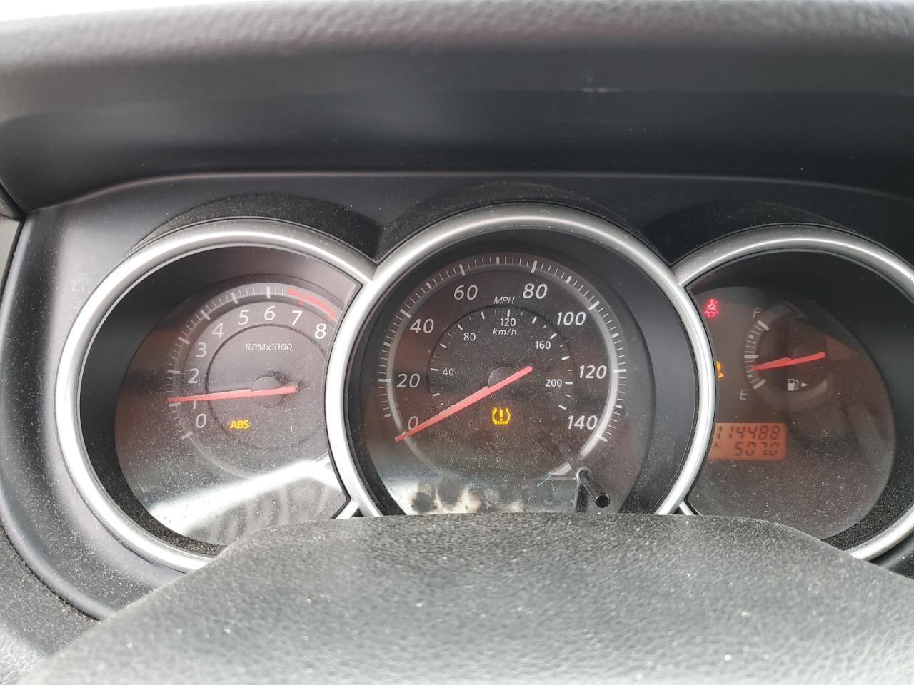 2012 NISSAN VERSA