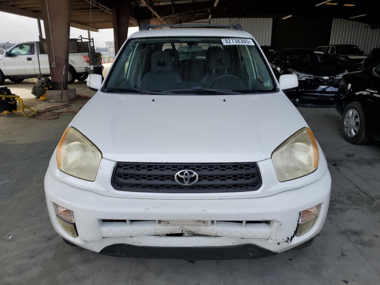 2003 TOYOTA RAV4