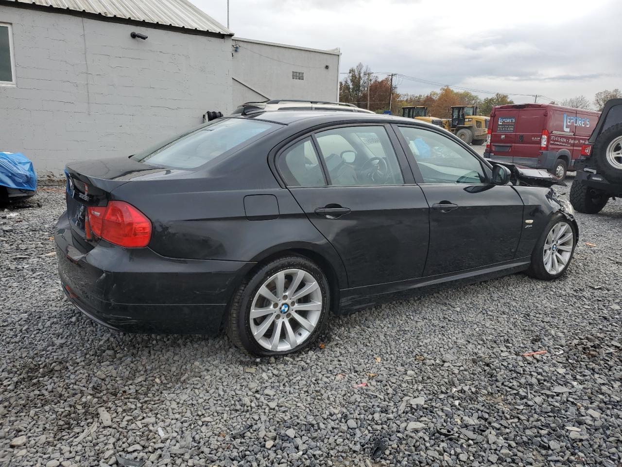 2011 BMW 3 SERIES