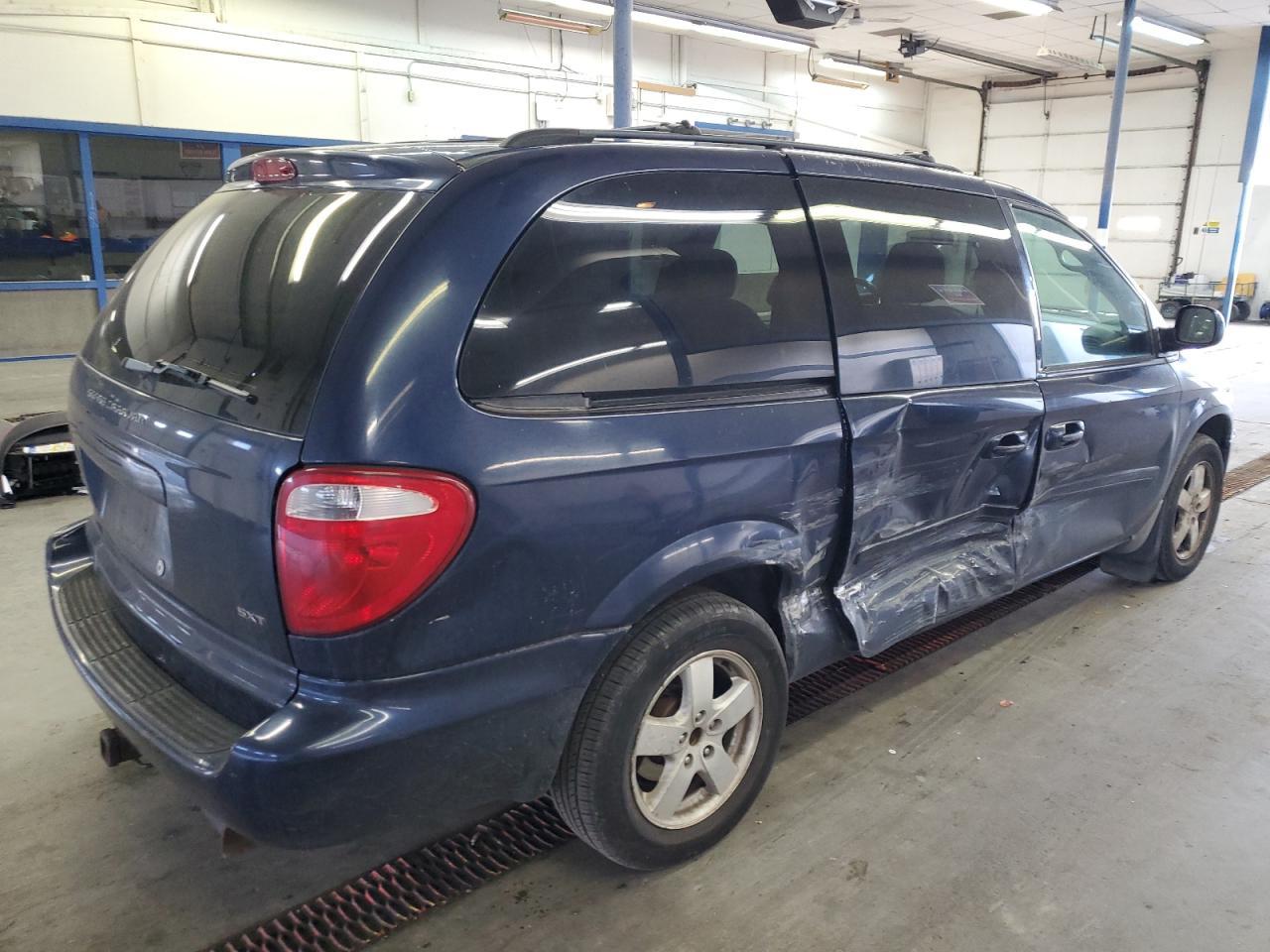 2005 DODGE GRAND CARAVAN