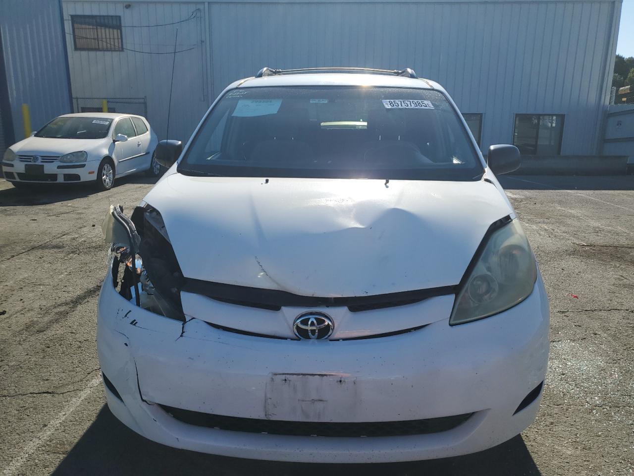 2006 TOYOTA SIENNA