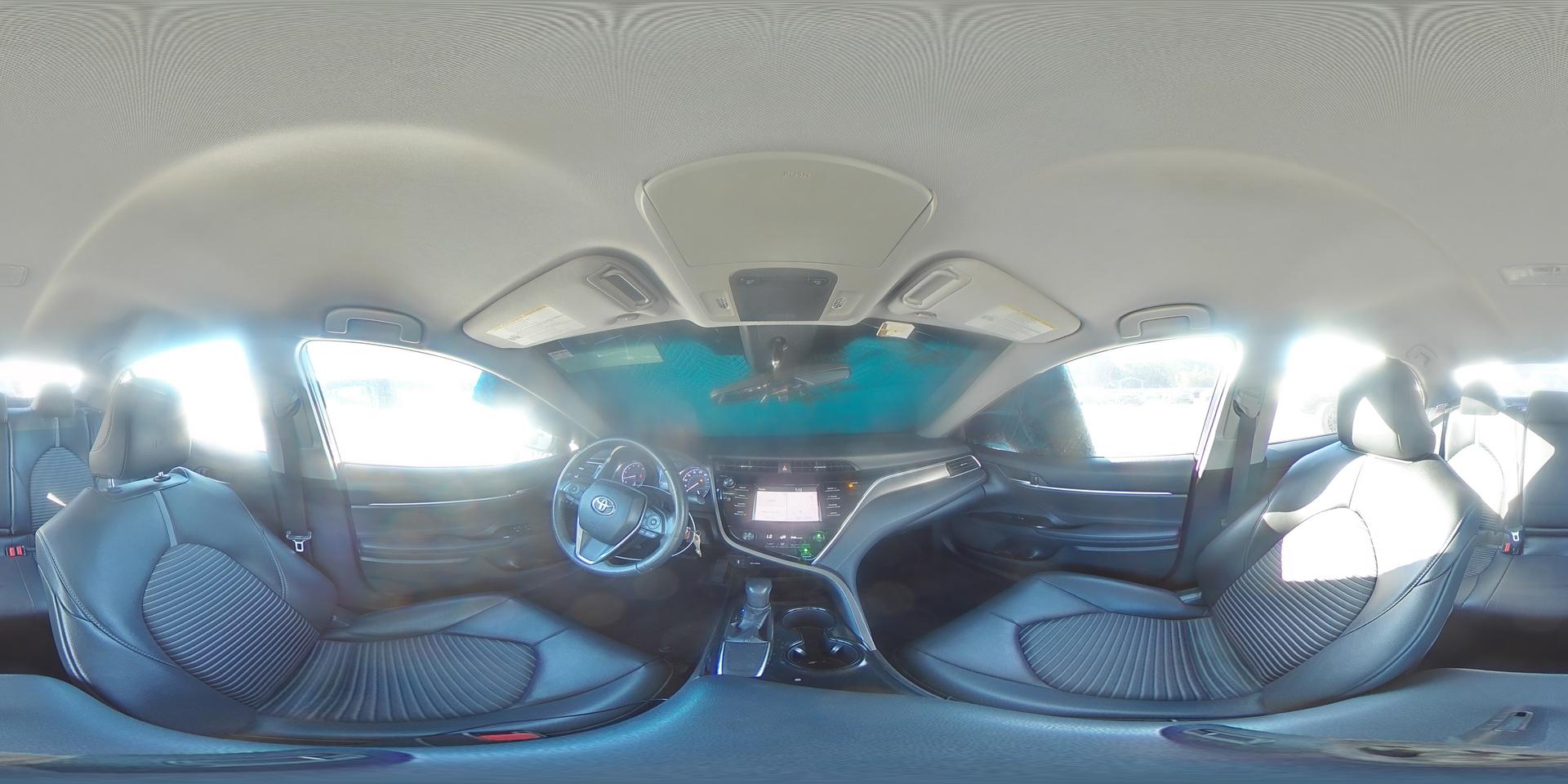 2018 TOYOTA CAMRY
