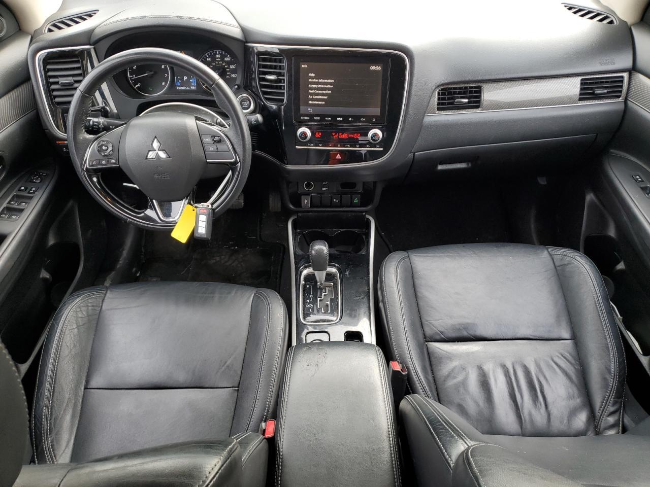 2020 MITSUBISHI outlander