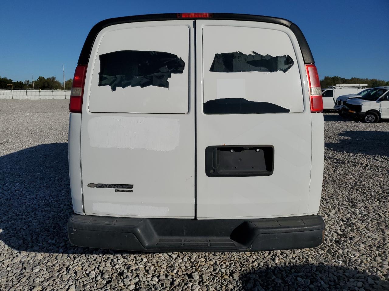 2013 CHEVROLET EXPRESS 2500