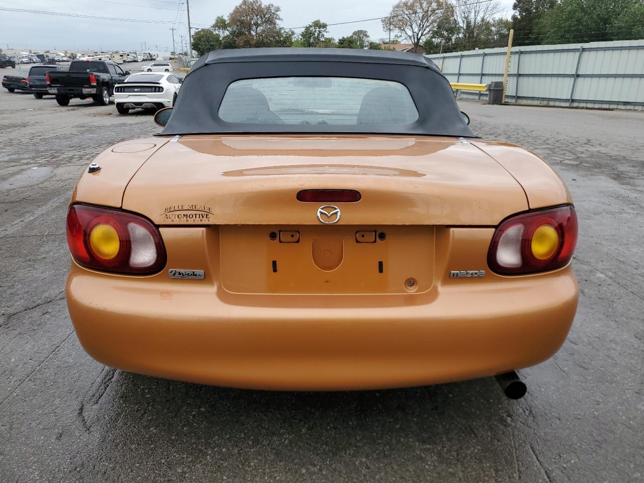 2000 MAZDA MX-5 Miata
