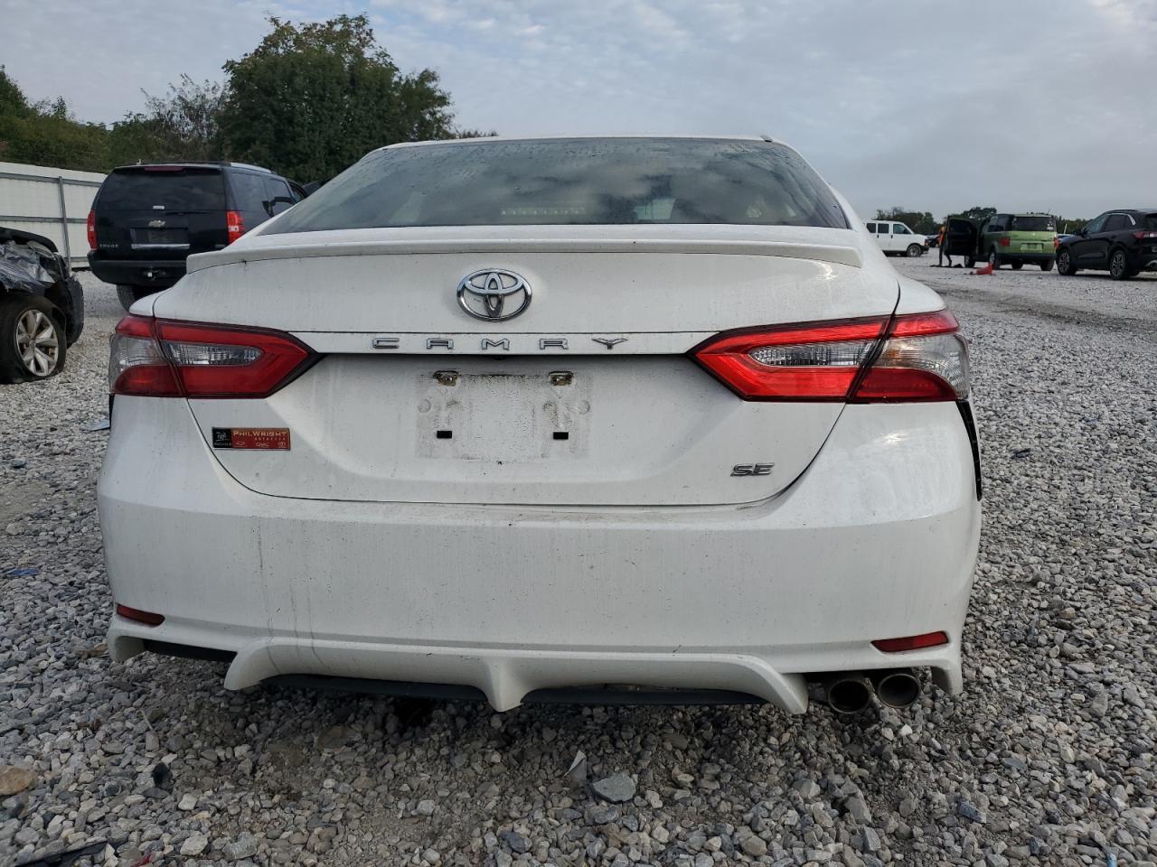 2018 TOYOTA CAMRY