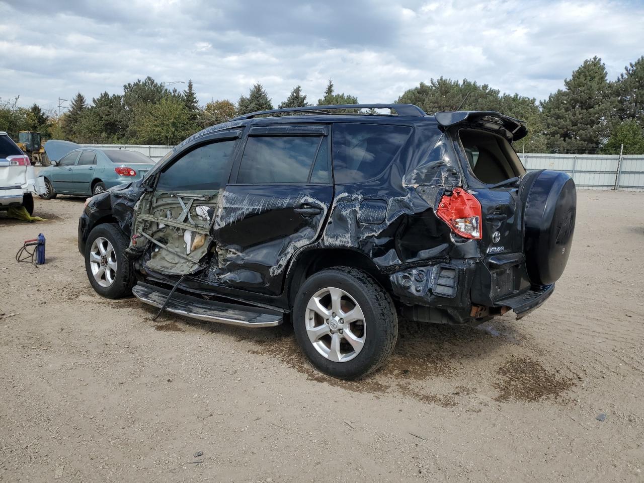2011 TOYOTA RAV4