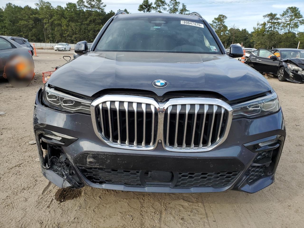 2020 BMW X7