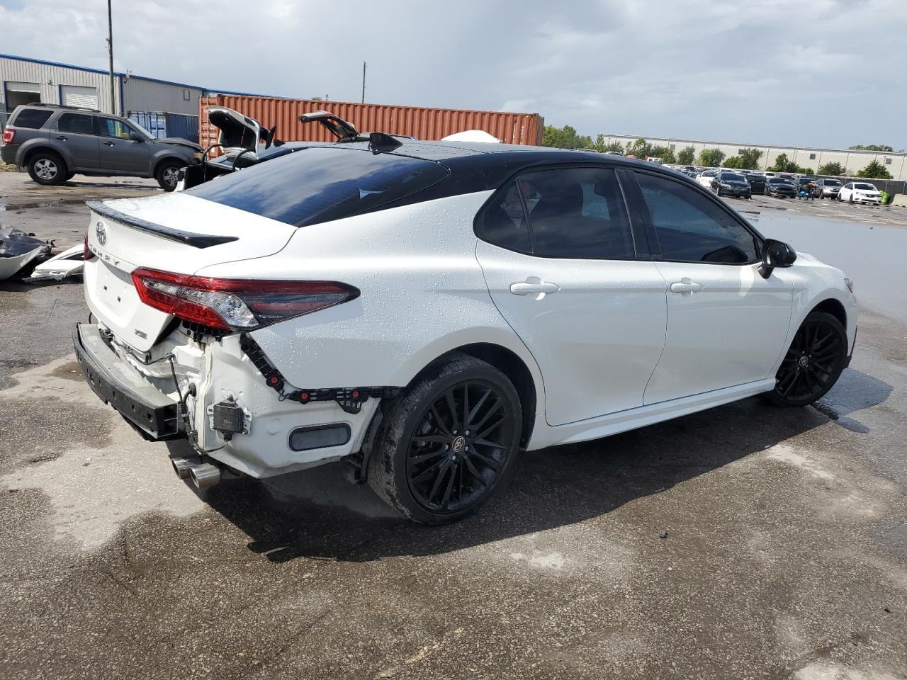 2022 TOYOTA CAMRY
