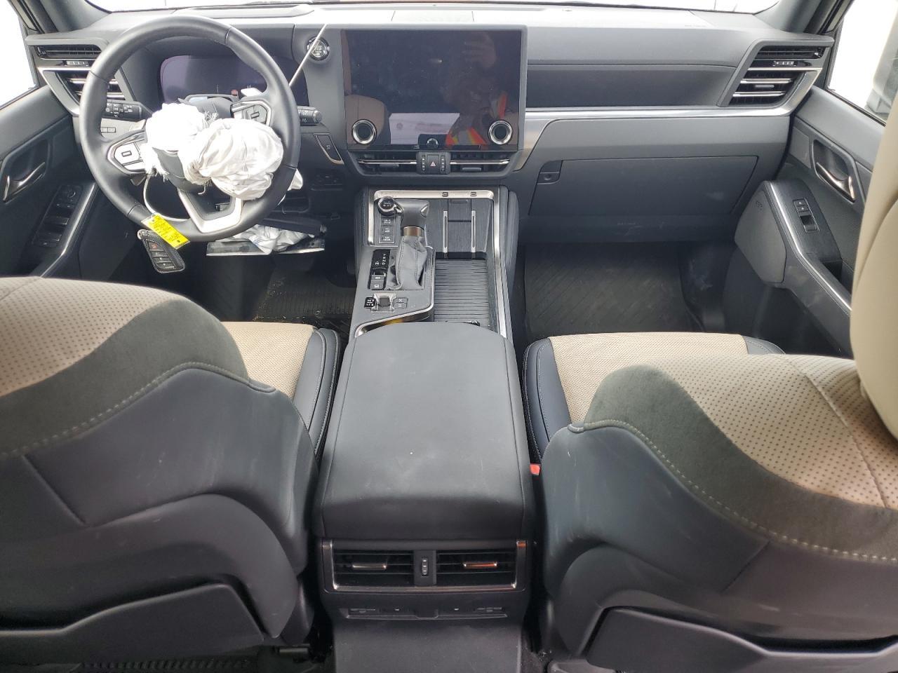 2024 LEXUS Gx