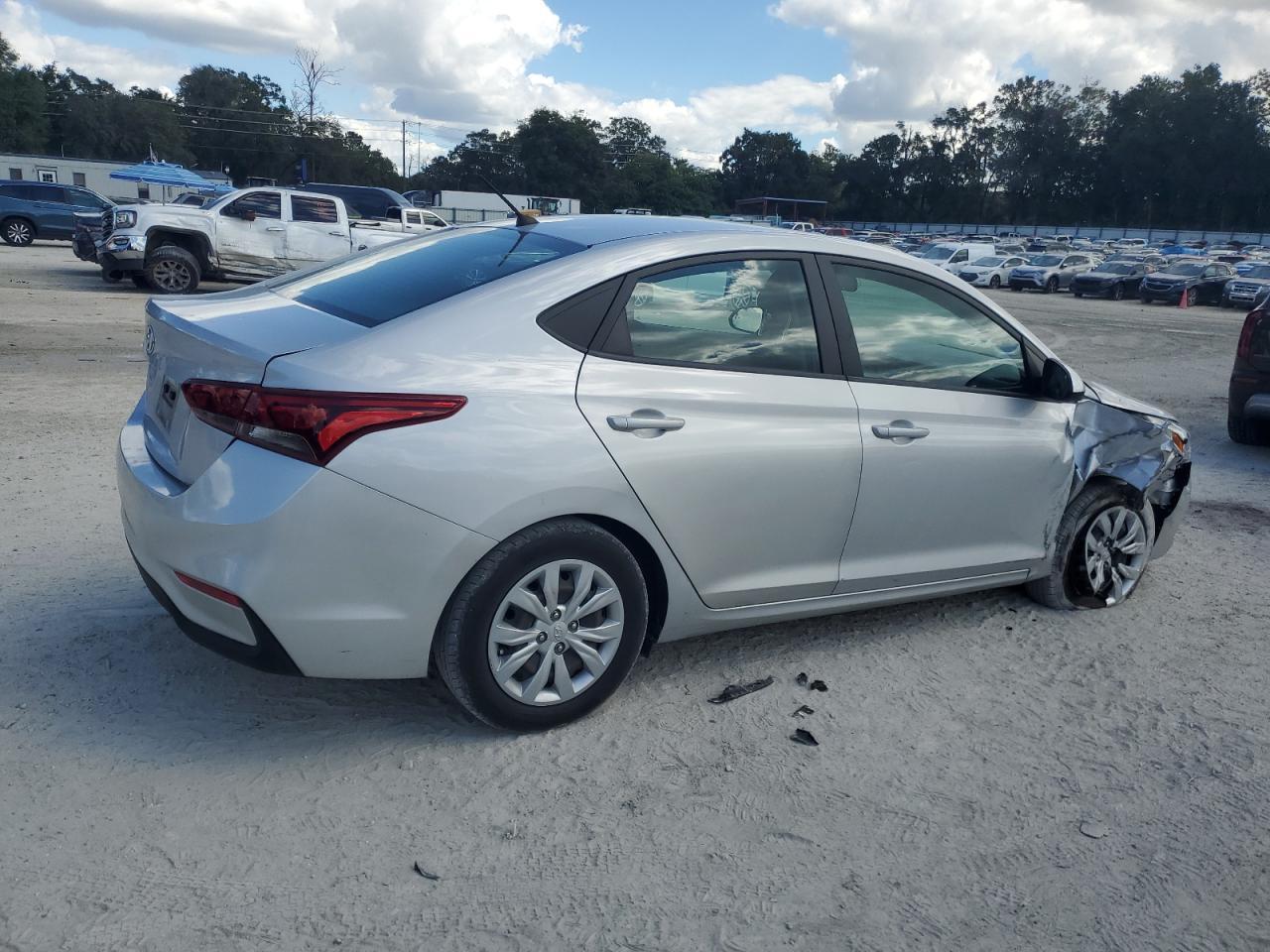 2022 HYUNDAI ACCENT