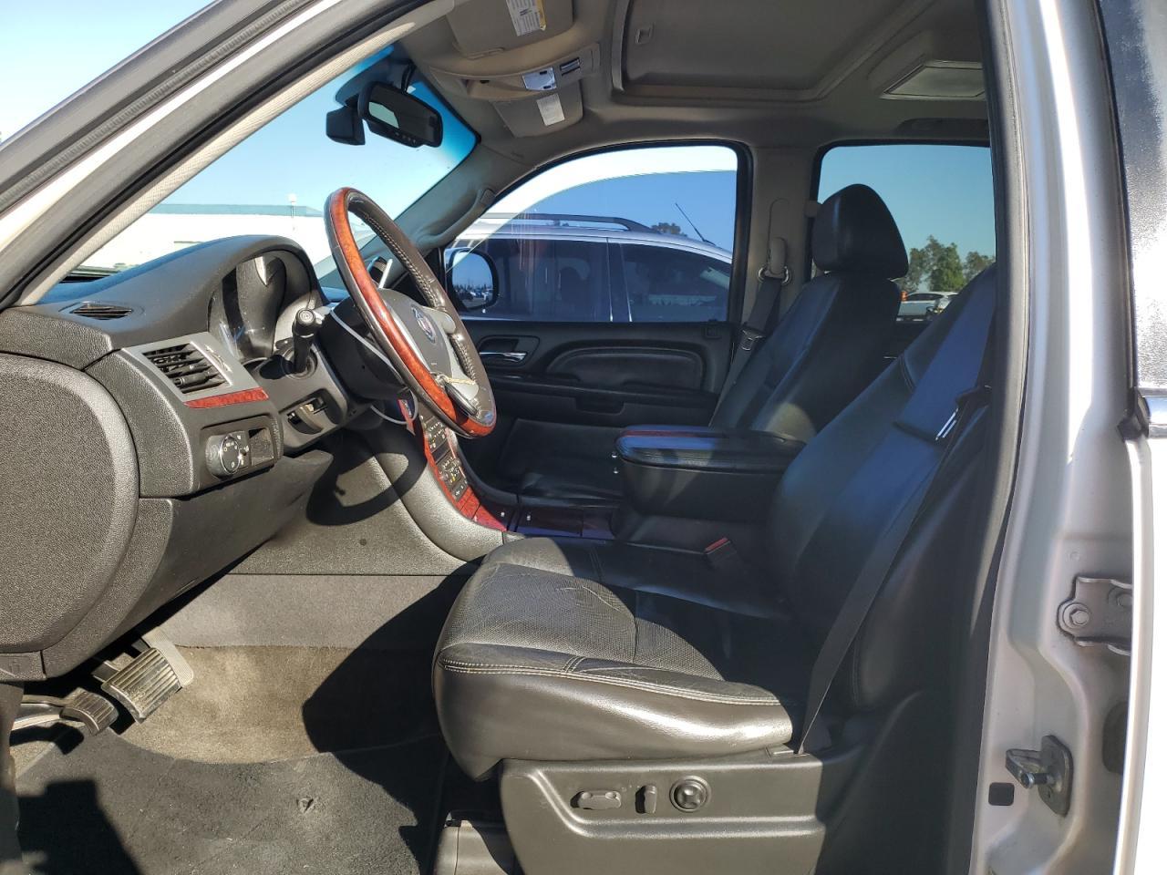 2007 CADILLAC ESCALADE