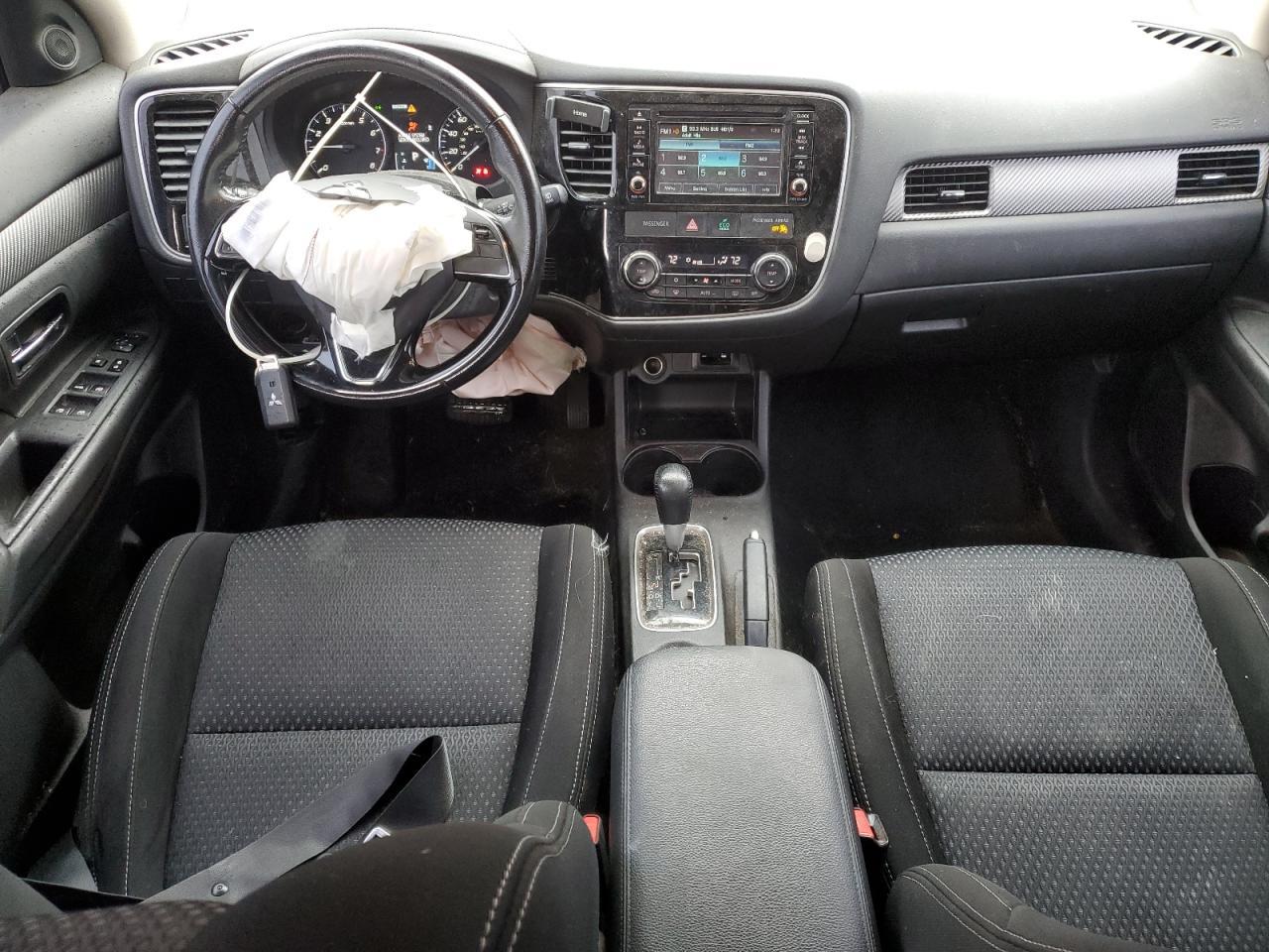 2016 MITSUBISHI outlander
