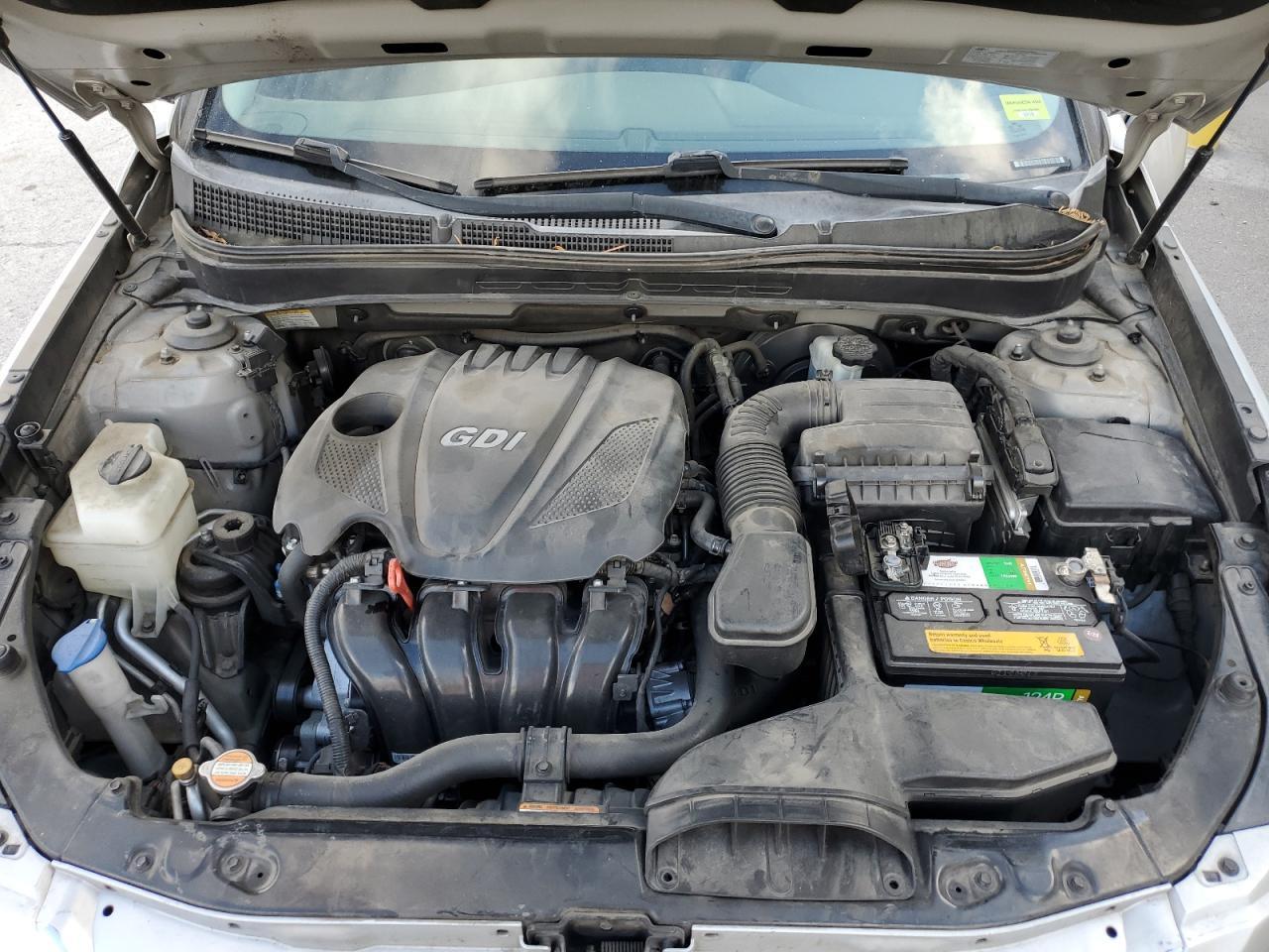 2011 HYUNDAI SONATA
