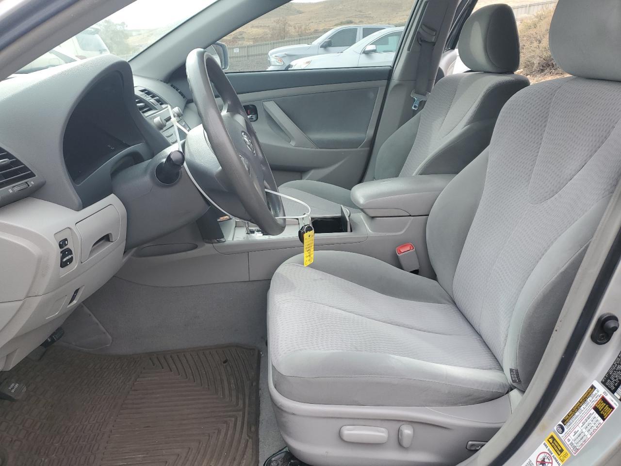 2011 TOYOTA CAMRY