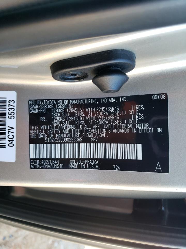 2009 TOYOTA SIENNA