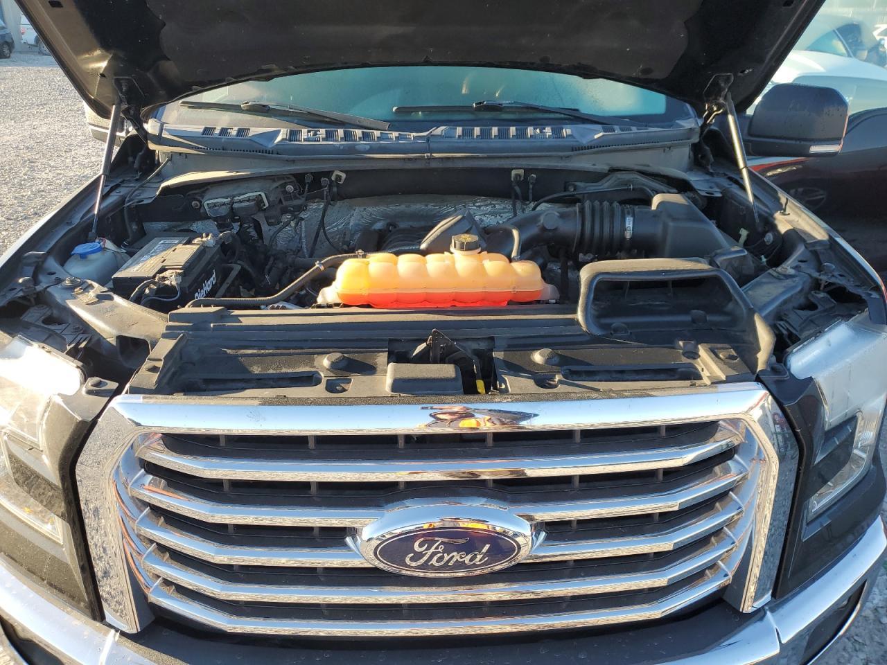 2015 FORD F-150