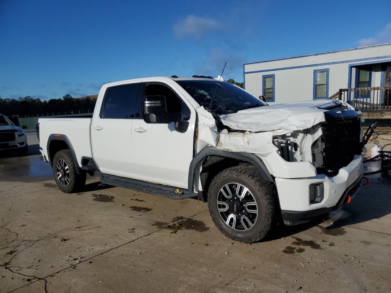 2022 GMC Sierra