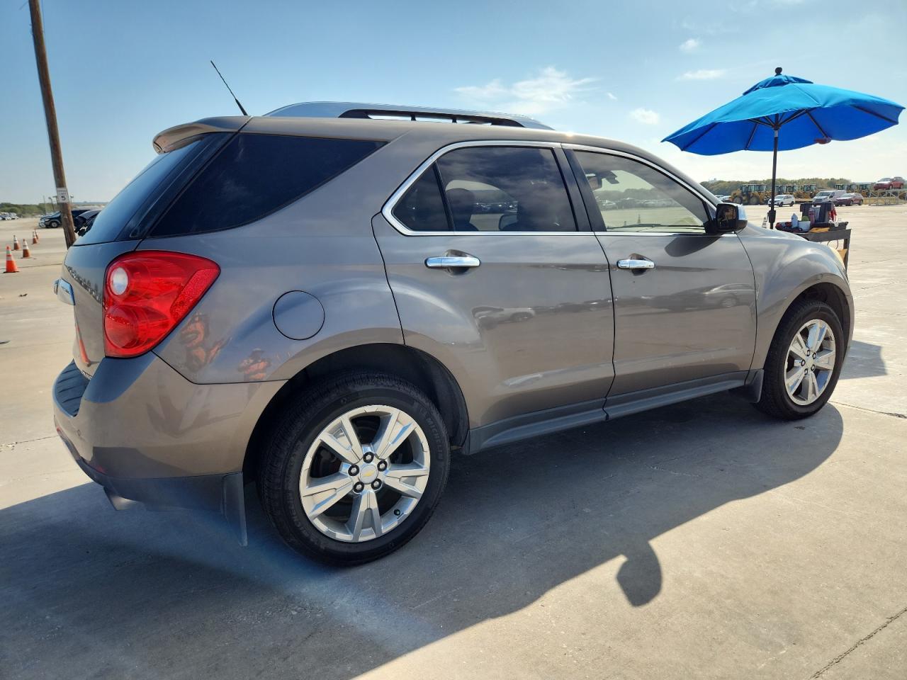 2011 CHEVROLET EQUINOX