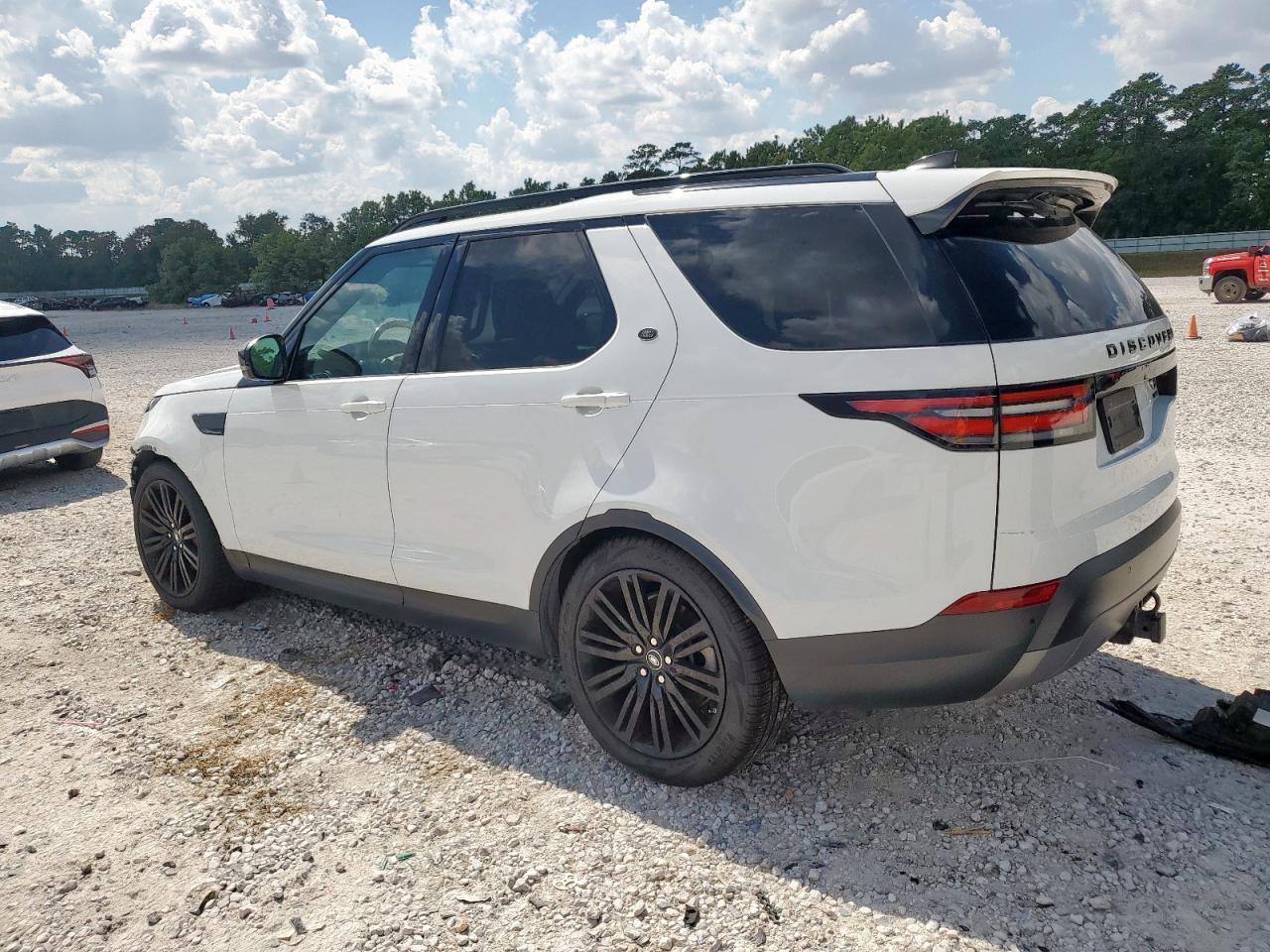 2018 LAND ROVER Discovery