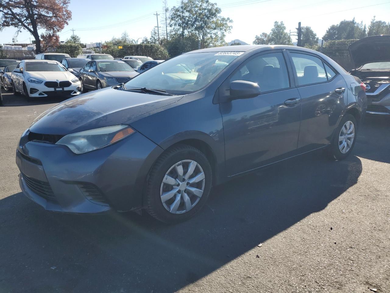 2015 TOYOTA COROLLA