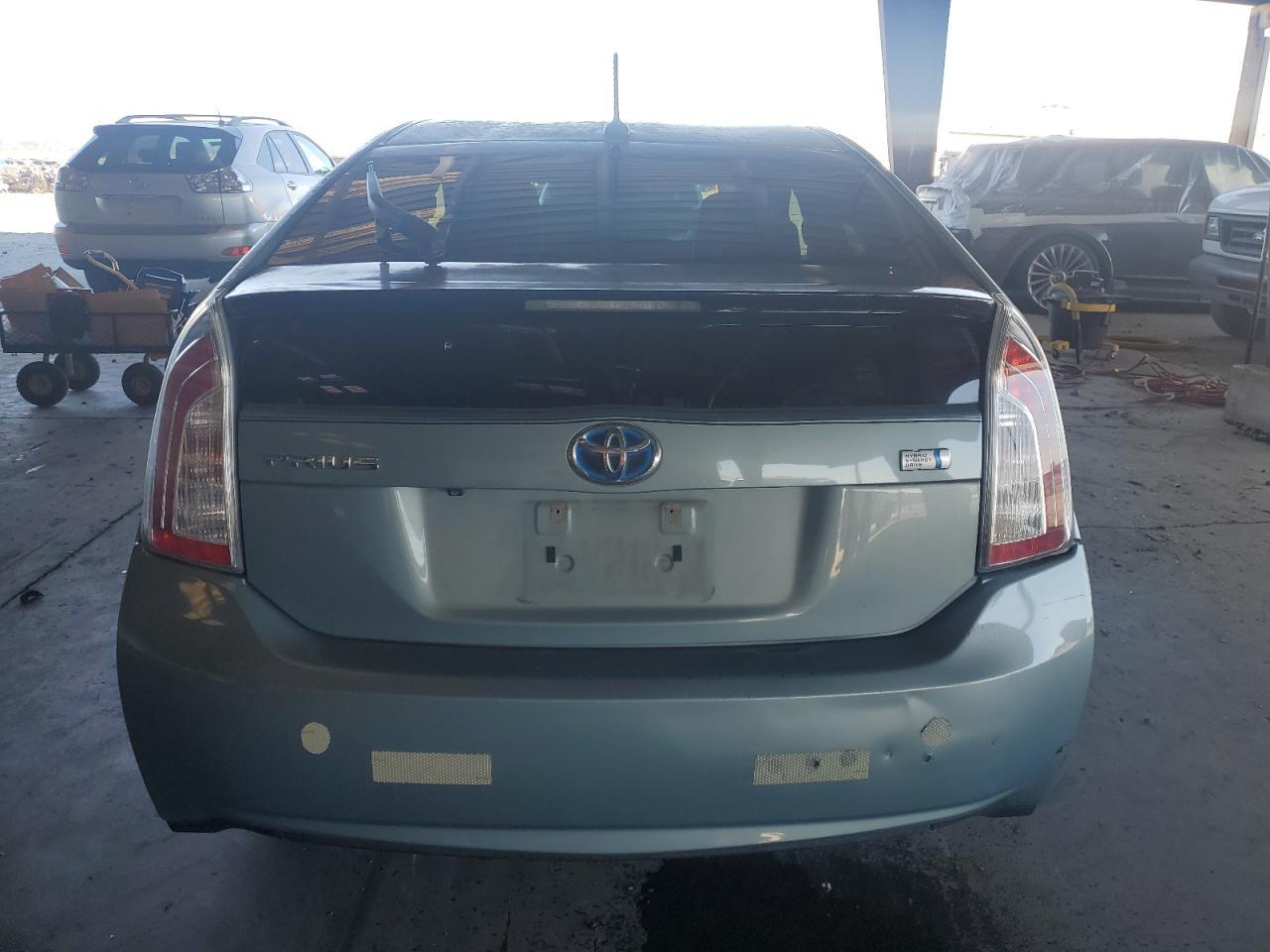 2015 TOYOTA PRIUS